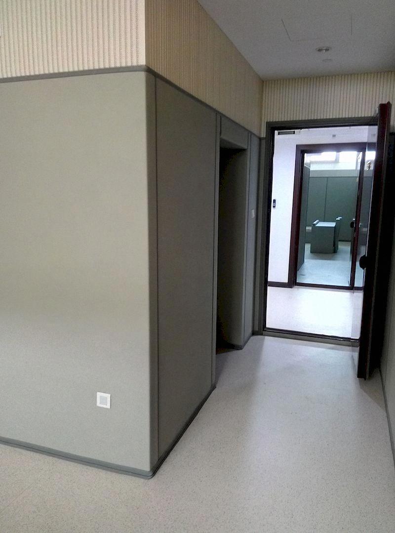 全屋通鋪?zhàn)枘岣粢魵謭D片：打造寧?kù)o居住空間的秘密武器