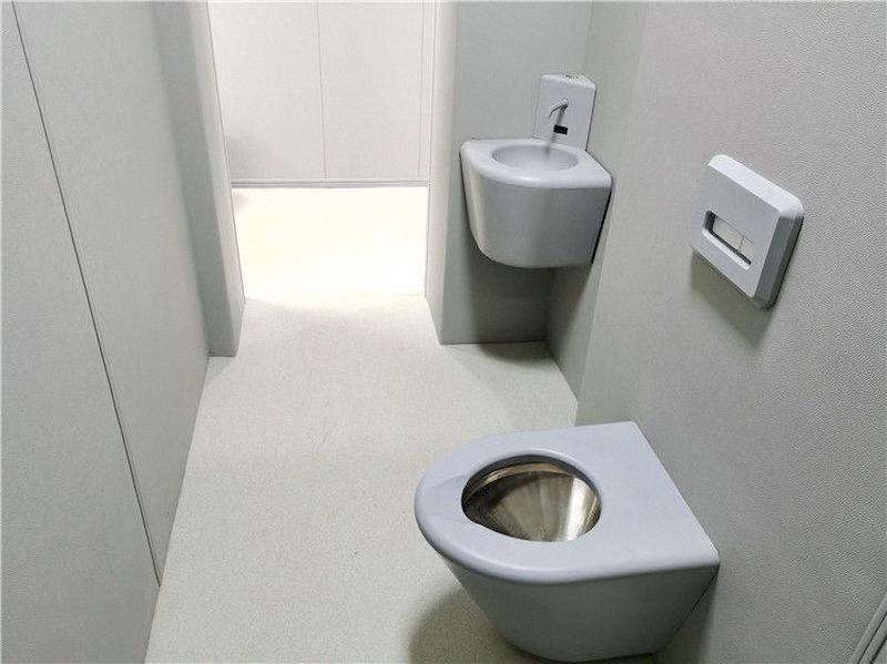 床邊軟包防撞貼怎么貼